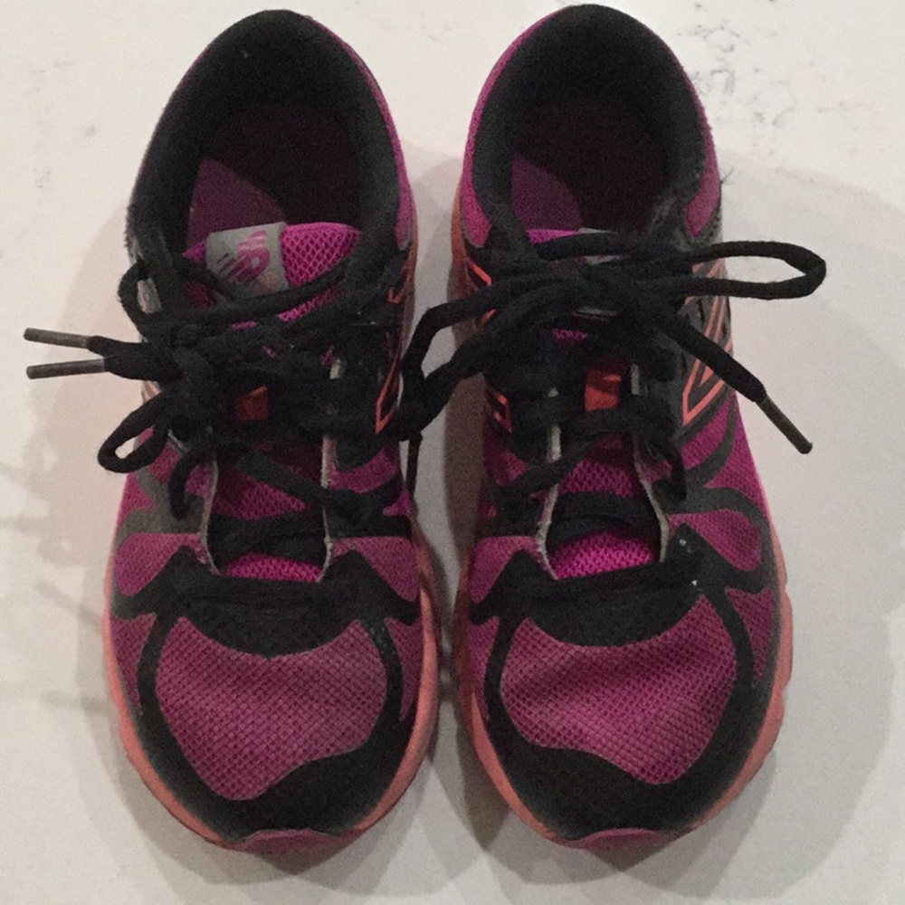 Girls new balance shoes